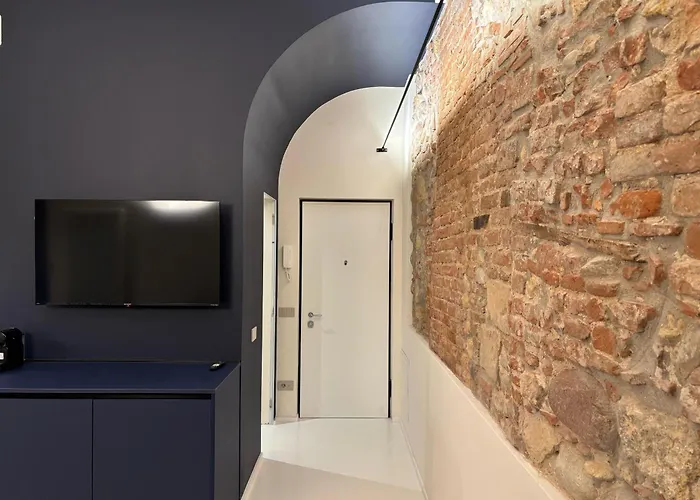 Heritage Modern Flat In Verona\'S Heart